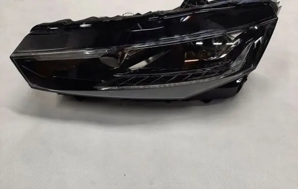 Skoda Scala Headlight/headlamp 655941015A