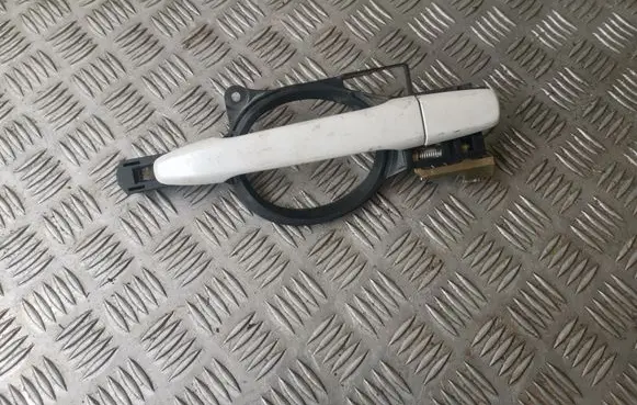 Mitsubishi Outlander Front door exterior handle