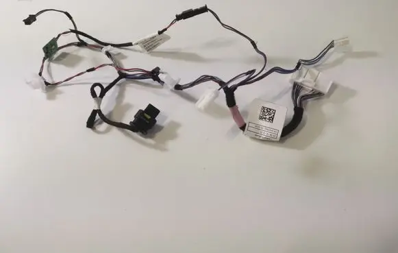 Rear door wiring loom