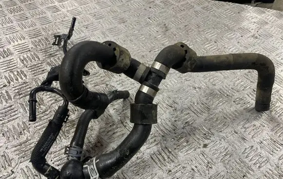Skoda Kodiaq Engine coolant pipe/hose 5N0122157BP