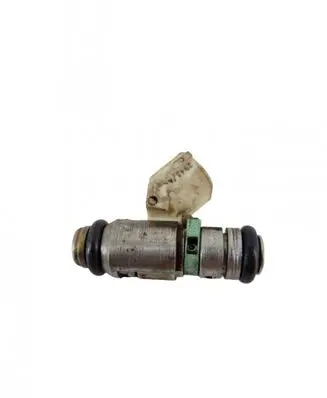 Volkswagen Golf V Fuel injector 036031AC