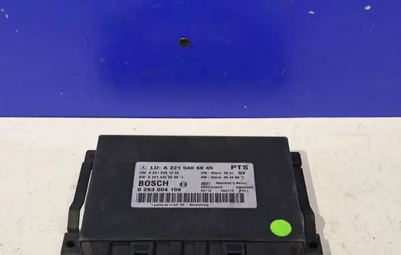 Mercedes-Benz S W221 Parking PDC control unit/module A2215406645 A2215451032