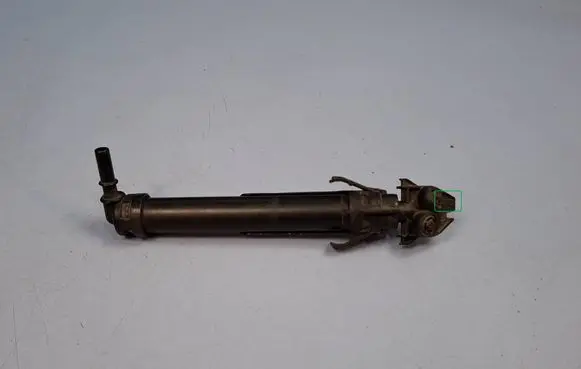 Opel Zafira C Headlight washer spray nozzle 90004374
