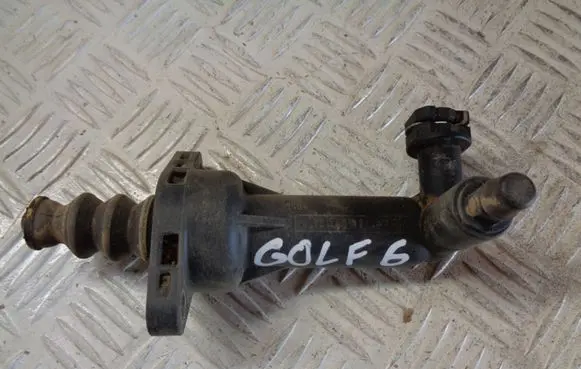 Volkswagen Golf VI Clutch slave cylinder 5Q0721261