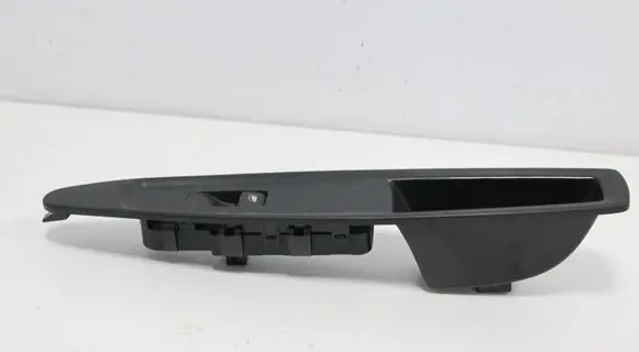Citroen C4 I Electric window control switch 9651468677