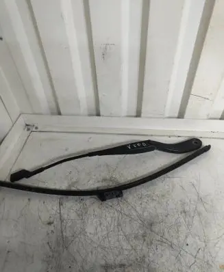 Volvo V50 Windshield/front glass wiper blade 