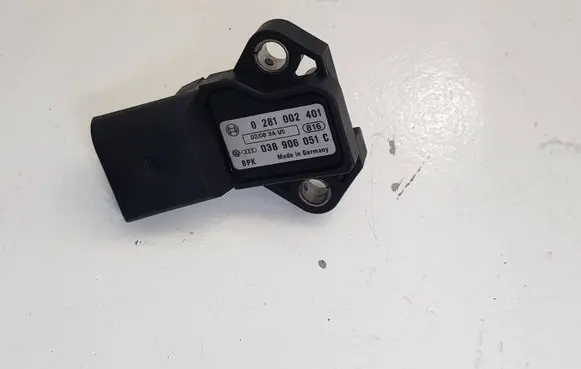 Audi Q7 4L Air pressure sensor 0281002401 038906051C 2083AU