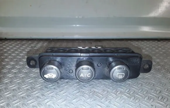 Honda Civic Air conditioning (A/C) switch NH376L