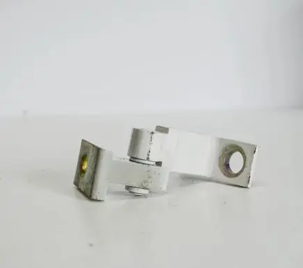 Skoda Yeti (5L) Rear door lower hinge 8K0831401A