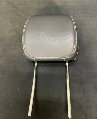 Mercedes-Benz GLC X253 C253 Front seat headrest 