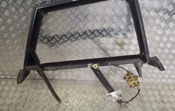 Audi A6 Allroad C6 Rear door window/glass frame 