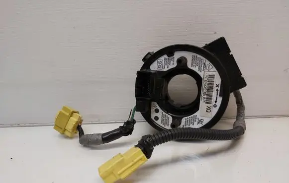 Honda FR-V Airbag slip ring squib (SRS ring) F0XQ630UH