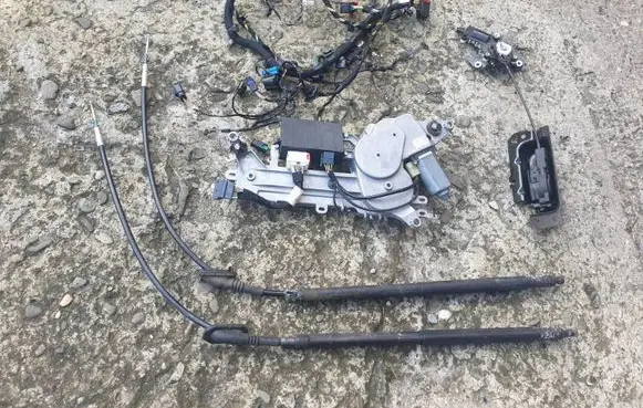 Peugeot 508 RXH Tailgate/trunk/boot lift motor 9677615380 9677614680 9687233280