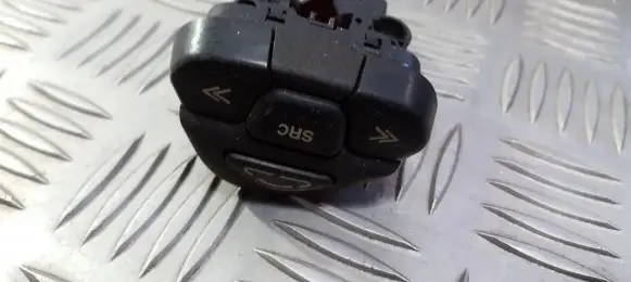 Nissan Almera N16 Multifunctional control switch/knob 54355381p1
