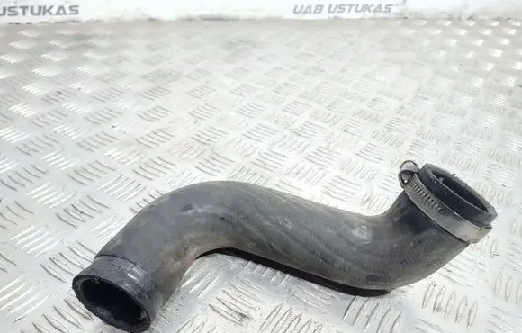 Nissan Note (E11) Intercooler hose/pipe