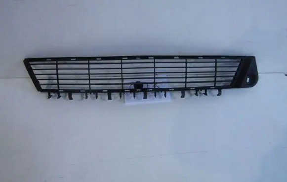 Opel Vectra C Front bumper lower grill 09186126