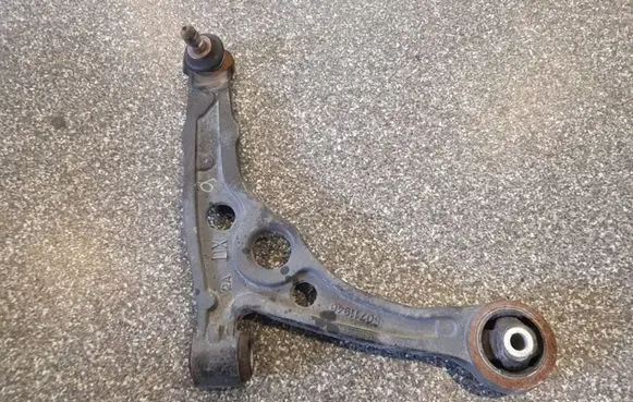 Fiat 500E Front lower control arm/wishbone