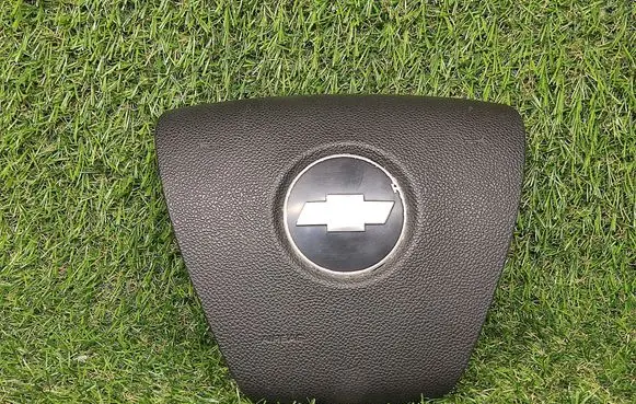 Chevrolet Suburban Steering wheel airbag 16869416 28049912