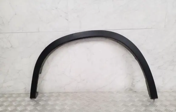 BMW X1 U11 Front arch trim 9883561