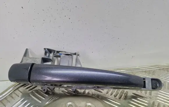 Peugeot 207 Rear door exterior handle 9680656580