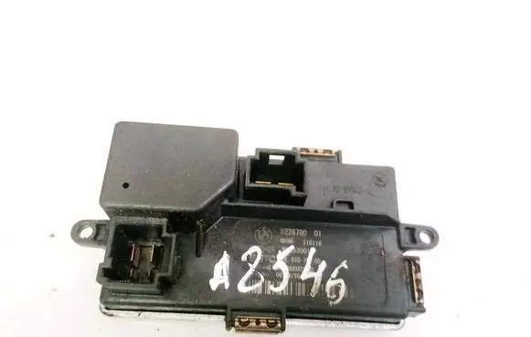 BMW 5 F10 F11 Heater blower motor/fan resistor 922678001 W8353001