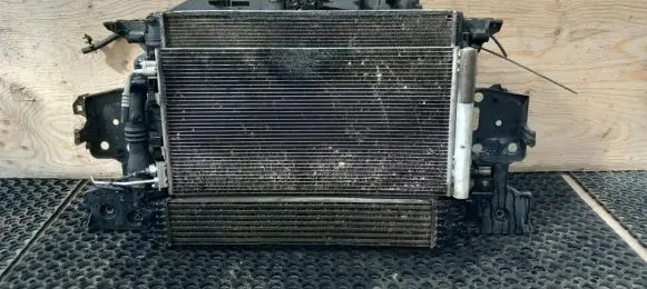 Renault Scenic III - Grand scenic III Radiator support slam panel