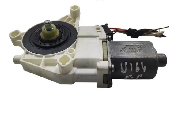 Mercedes-Benz ML W164 Ignition lock A2518200842
