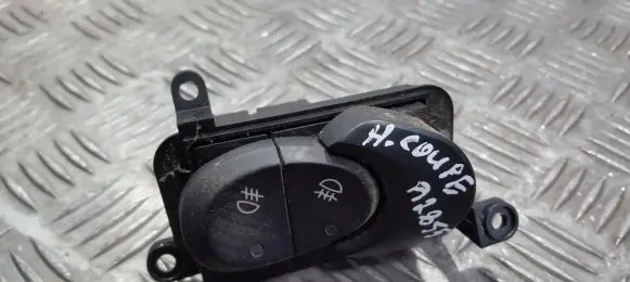 Fog light switch