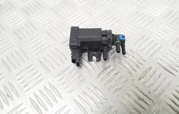 Peugeot 508 Turbo solenoid valve 9801887680