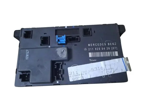 Mercedes-Benz E W211 Door control unit/module 2118200426