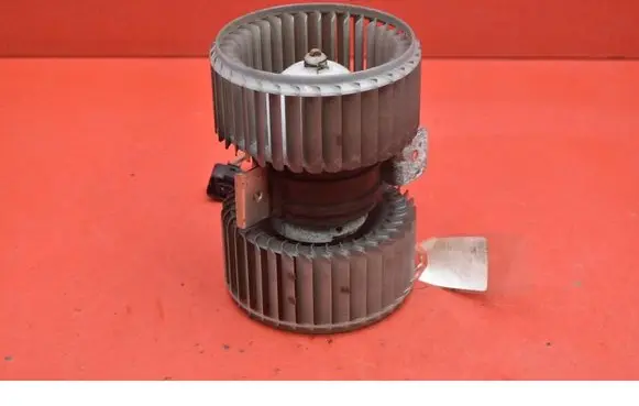 Audi A8 S8 D3 4E Heater fan/blower 0130111047