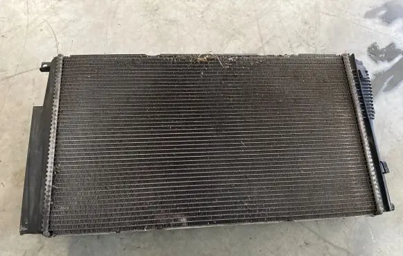 BMW 4 F36 Gran coupe Coolant radiator 8672102