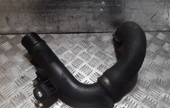 Toyota Corolla Verso AR10 Intercooler hose/pipe 173620R010