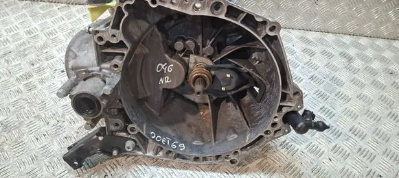 Peugeot 2008 I Manual 5 speed gearbox S27658046 20ET69