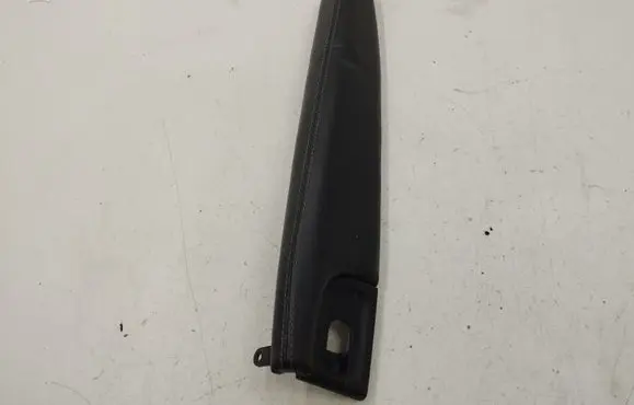 Maserati Quattroporte Other front door trim element 67718000