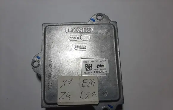 BMW X1 E84 LED ballast control module 7342174
