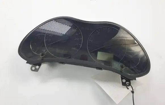Toyota Avensis T250 Speedometer (instrument cluster) 83800-05C00-C