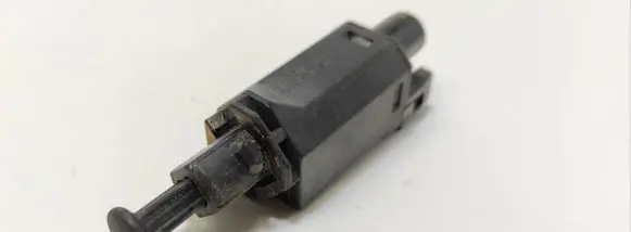 Volkswagen Golf III Brake pedal sensor switch 191945515