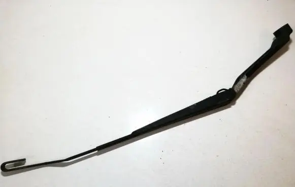 Mitsubishi Grandis Front wiper blade arm