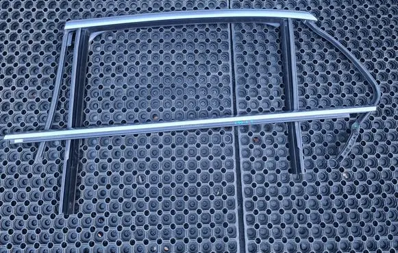 BMW 7 G70 Rear door trim (molding) 9447509