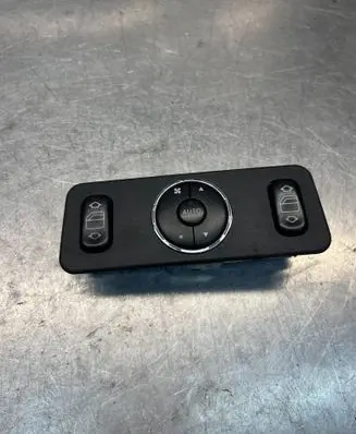 Mercedes-Benz ML W163 Electric window control switch A1638200326 03420610