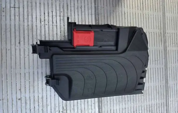 Mercedes-Benz CLA C117 X117 W117 Battery box tray A2465400182