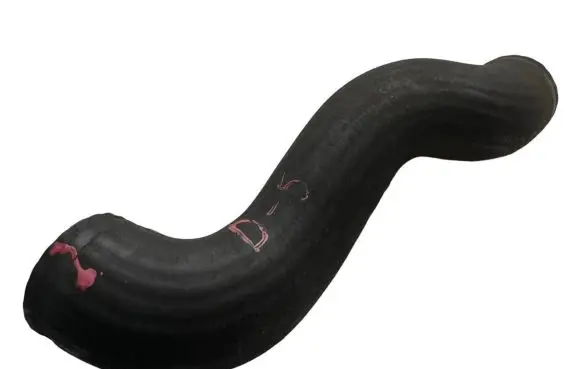 Volvo V70 Intercooler hose/pipe