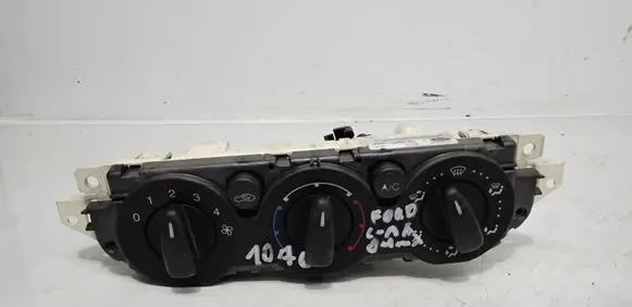 Ford Focus C-MAX Climate control unit 3M5T19980BC