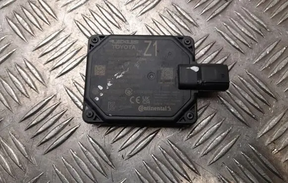 Toyota Prius (XV60) Blind spot module 8816248170