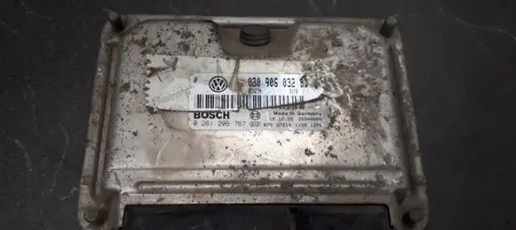 Volkswagen Polo III 6N 6N2 6NF Engine control unit/module ECU 0261206767