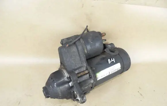 Opel Astra F Starter motor 90341777 D6RA62