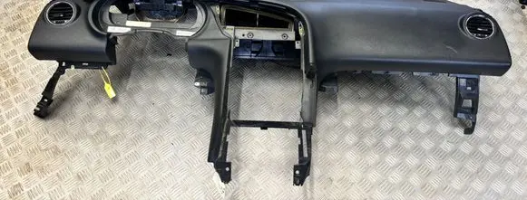 Peugeot 3008 I Dashboard 