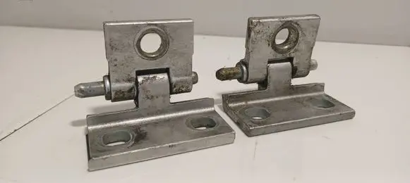 Volvo XC90 Front door hinge set 