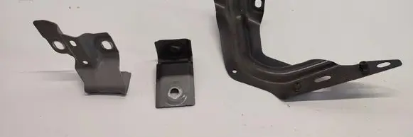 Seat Tarraco Fender mounting bracket 5FJ821136 5FJ809471
